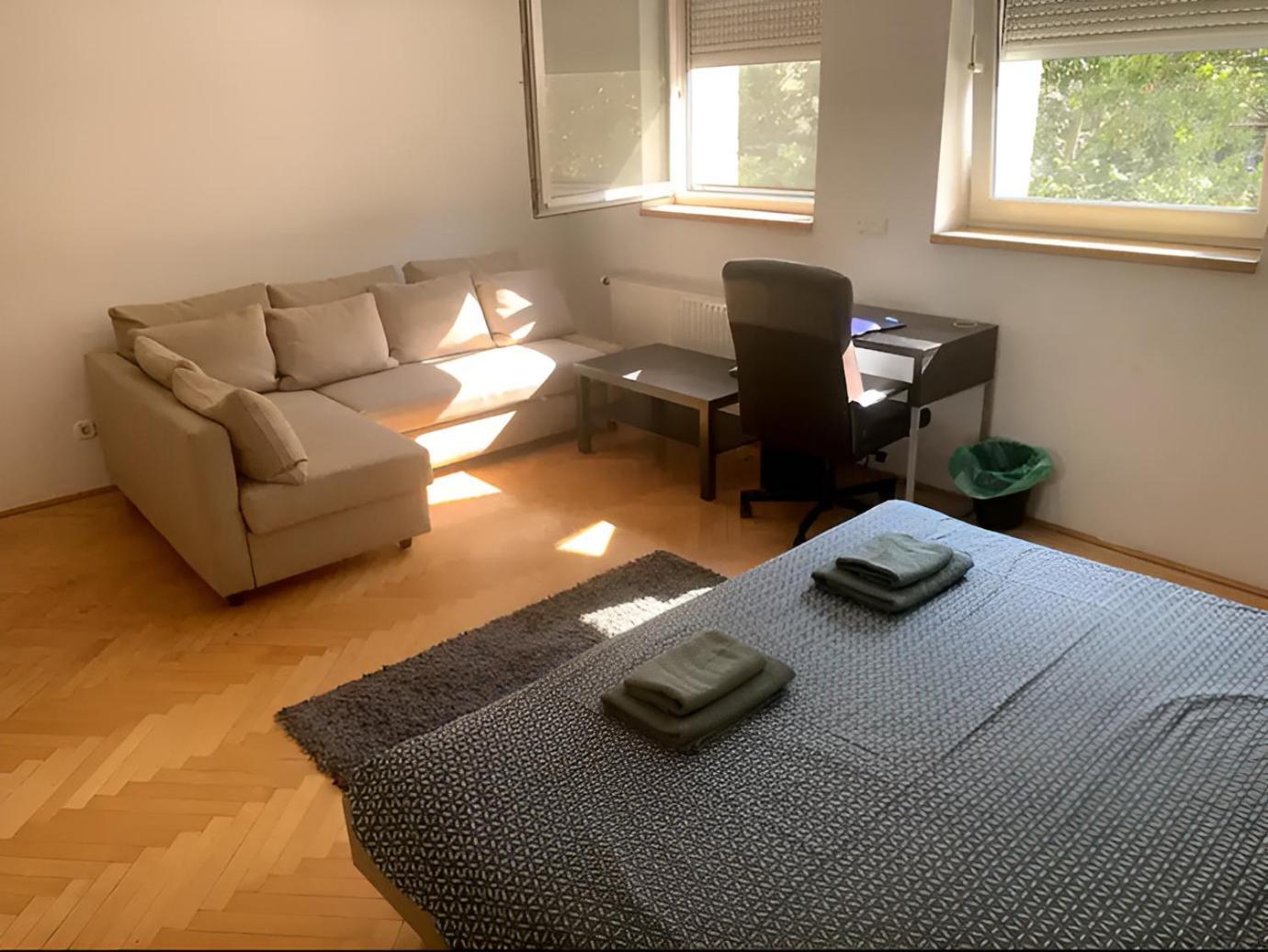 Damati Kft Liszt Ferenc Ter Inner City Flat Budapest Luaran gambar